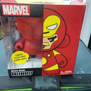 NIB MARVEL X MUNNY IRON MAN COLLAB MAKE YOUR OWNSUPER HERO DUNNY RARE!!kid robot